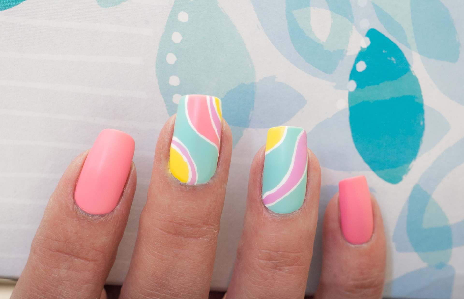 Swirl Patterned Nail Art Design